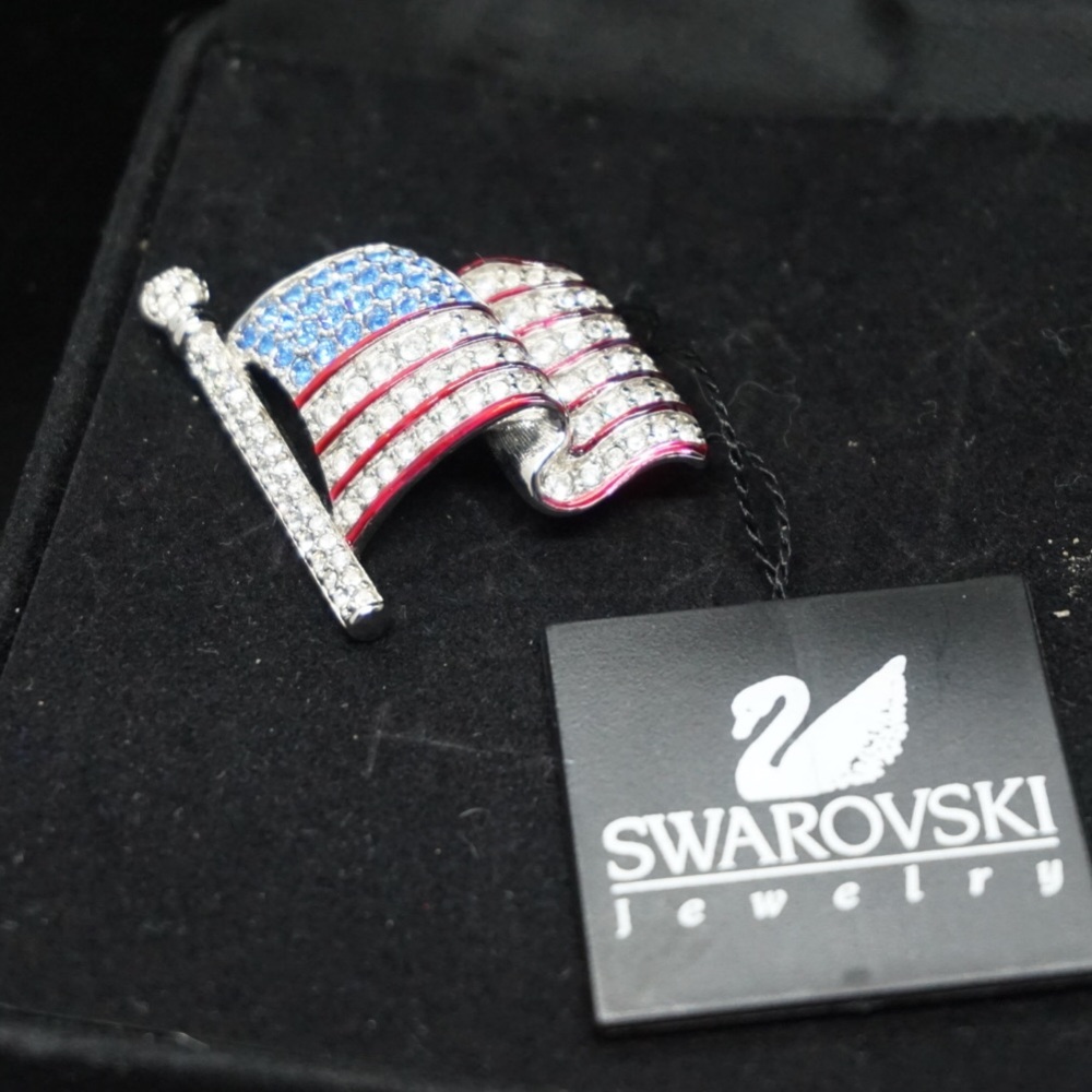 Swarovski American Flag Pin